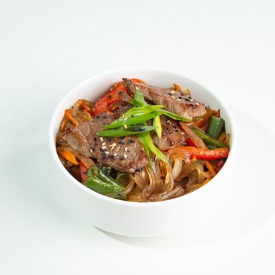 Лапша харусаме с говядиной в ЁБИСАН по цене 909 ₽