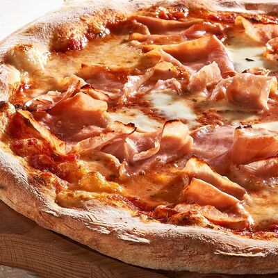 Пицца Ветчина в Pizzarella36 по цене 660 ₽