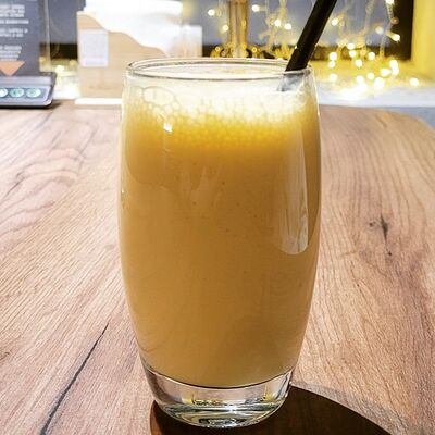 Mango lassi / Манго ласси в Бхарат по цене 389 ₽