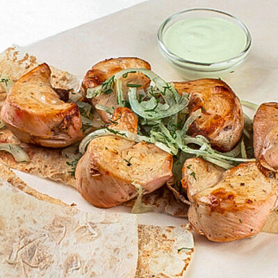 Шашлык из филе куриной грудки в Бурум по цене 420 ₽