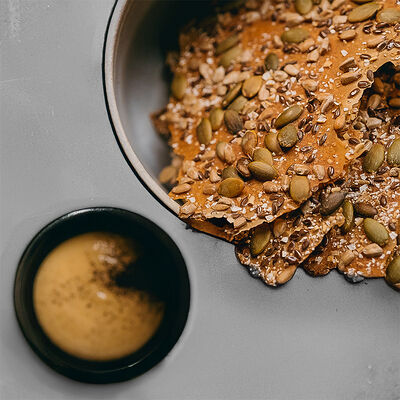 Злаковые чипсы с трюфельным айоли в 0.75 please Moscow по цене 520 ₽