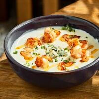 Сырный суп с тигровыми креветками в AGATA