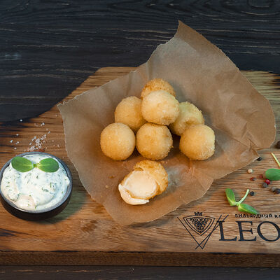 Сырные шарики в Леон по цене 349 ₽