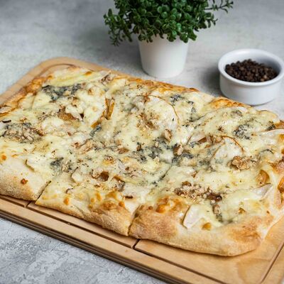 Сладкая груша в Римские пиццы по цене 590 ₽