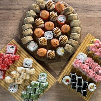 Сет Для друзей в ГансРолл по цене 2855 ₽