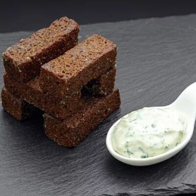 Гренки чесночные в 7 LiR по цене 149 ₽