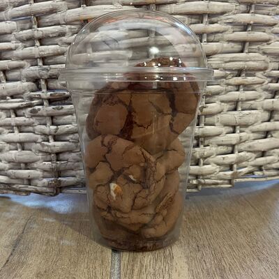 Печенье шоколадное в стаканчикев Круассан пекарня по цене 220 ₽