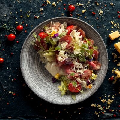 С ростбифом в Траттория Ла Вилла по цене 869 ₽