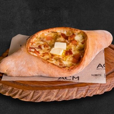 Хачапури с печеными овощами в Брынза по цене 620 ₽