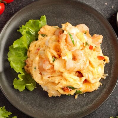Жареные креветки с яйцом в Корё по цене 760 ₽