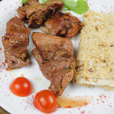 Филе бедра индейки на мангале в Гриль хаус по цене 375 ₽