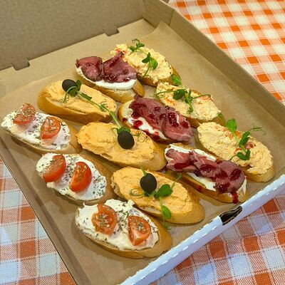 Балканский набор брускетт 1 в Балкан Петроградский по цене 900 ₽