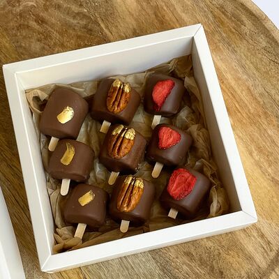 Бананы в шоколаде Анже маленькие в Клубника по цене 2590 ₽