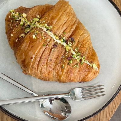 Фисташковый в Kraffin Bakery по цене 427 ₽