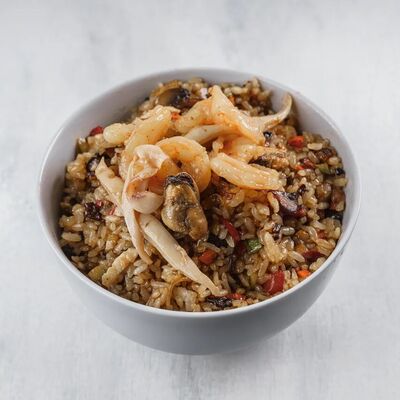 Вок Тяхан с морепродуктами в Yummy yummy по цене 310 ₽