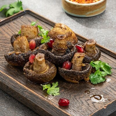 Шампиньоны гриль в Гамарджоба по цене 370 ₽