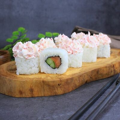Ролл Лава с лососем в 7Sushi по цене 499 ₽