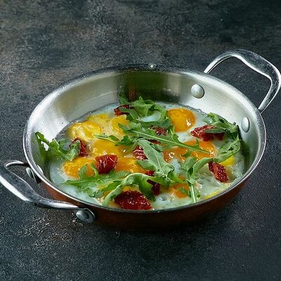 Чирбули с перепелиным яйцом в Двор Помидор по цене 270