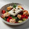 Свежий салат с сыром фета в Cheeseria по цене 990