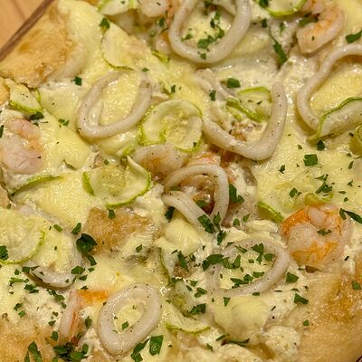 Фрутти ди маре в Parmigiano Pizza по цене 788 ₽