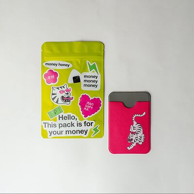 Картхолдер розовый в Лапшичка по цене 990 ₽