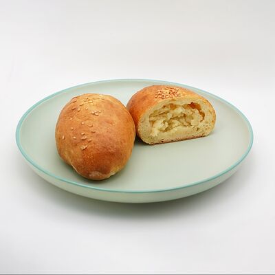 Пирожок с картошкой в Кулинария Вилка - домашняя еда по цене 89 ₽