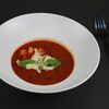 Томатный суп с креветками и страчателлой в Четыре сыра итальянская кухня по цене 590