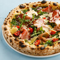 Пицца с коппой и песто в Терраса