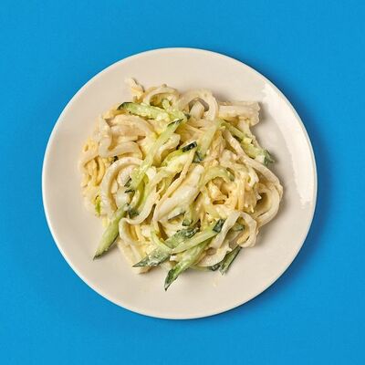 Салат с курицей, маринованными опятами и ветчиной в Румян картофан по цене 99 ₽