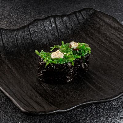 Гункан с чукой в Мацумото по цене 290 ₽