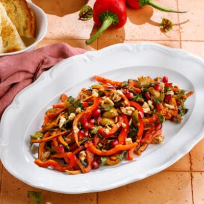 Салат с перцем рамиро в Баклажан в ТЦ 