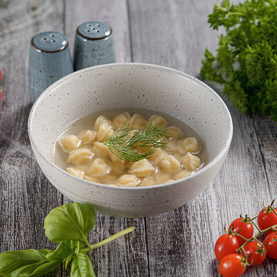 Пельмешки с бульоном в Inyan по цене 288 ₽