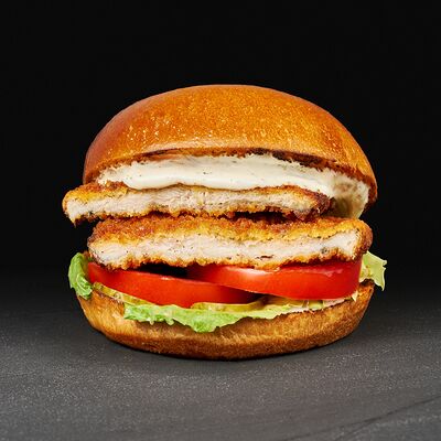 Шницель бургер в Элан Бургерс по цене 679 ₽