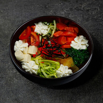 Поке с лососем в I am PHO по цене 870 ₽