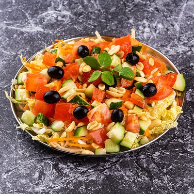 Салат Ом Намо в Om Namo Индийская кухня по цене 20 р.