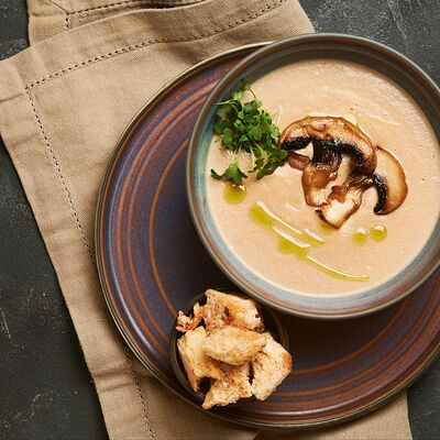 Грибной крем-супв Липа гастробар по цене 490 ₽