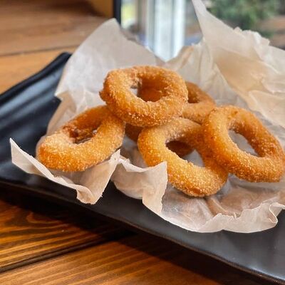 Луковые кольца XXL в Moyo по цене 405 ₽