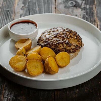 Бифштекс с картофелем в Люблин по цене 642 ₽