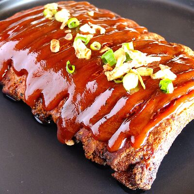 Рёбра барбекю-кола в Смоки-паб Станция по цене 950 ₽