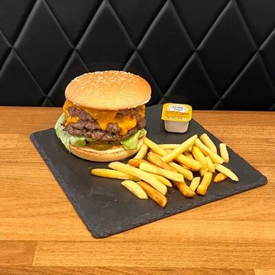 Монстро в Фудкорнер по цене 1350 ₽