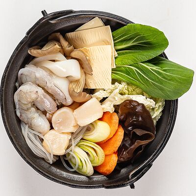 Hot-pot с морепродуктами в Kushiyakiss по цене 725 ₽