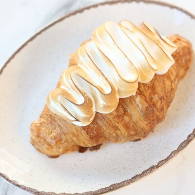 Круассан Манго-Маракуйя в ILZI по цене 390 ₽