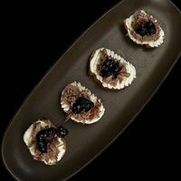 Брускетты с рийетом из утки в Месса Ересь