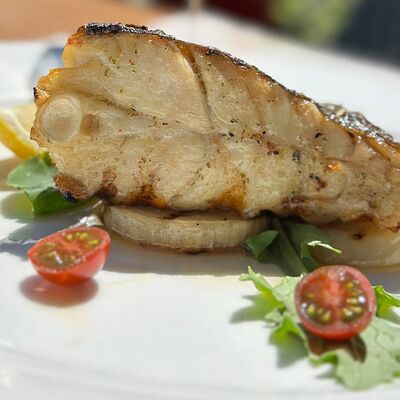 Камбала черноморская в Wine & Vine по цене 4995 ₽