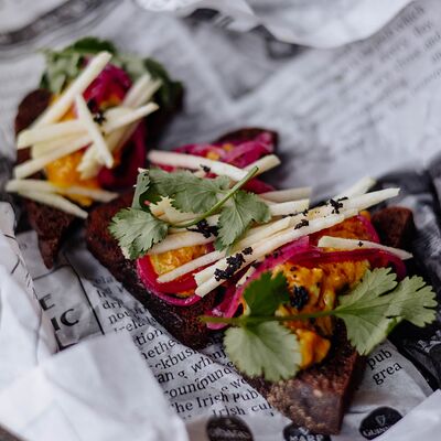 Сморреброды с сельдью в Охара по цене 450 ₽