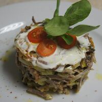 Обжорка с языком в Le Buffet