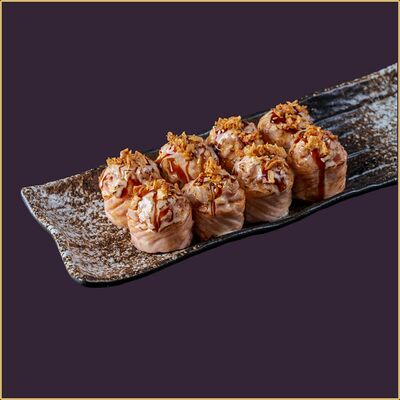 Ролл Тунец в лососе опаленный в Happy Fish Premium по цене 1401 ₽