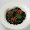 Ризотто с чернилами каракатицы и кальмаром (new) в Ресторан More по цене 810