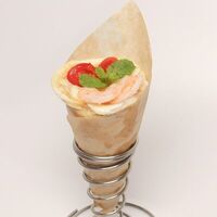 Коно-пицца с креветками в Baba Bubble Tea & Waffle