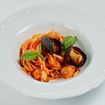 Паста Мама Чолли в Итальянцы по цене 560 ₽